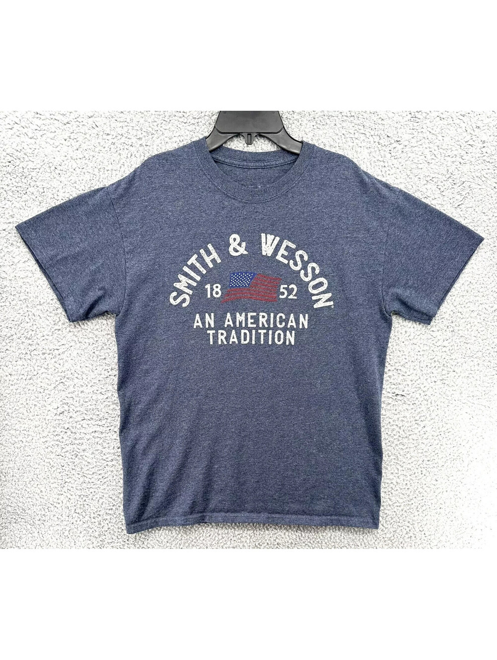 Smith & Wesson An American Tradition Shirt Heather Blue T -Shirt  Size Medium